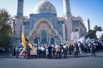 مراسم روز  ۱۳ آبان و روز مبارزه با استکبار جهانی و روز دانش آموز در دانشگاه علوم پزشکی تهران برگزار شد