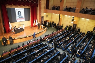 آیین گرامیداشت چهلمین روز شهادت، زنده‌یاد آیدا حیدری در دانشگاه علوم پزشکی تهران برگزار شد