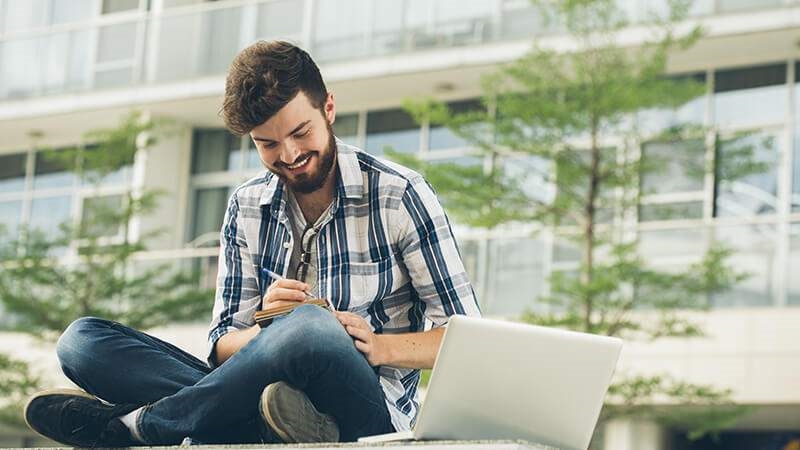 پذیرش دانشجویان بین المللی Admission To International Programs